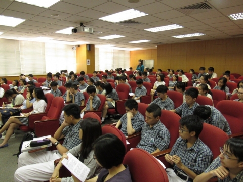 Alumni Sharing 03