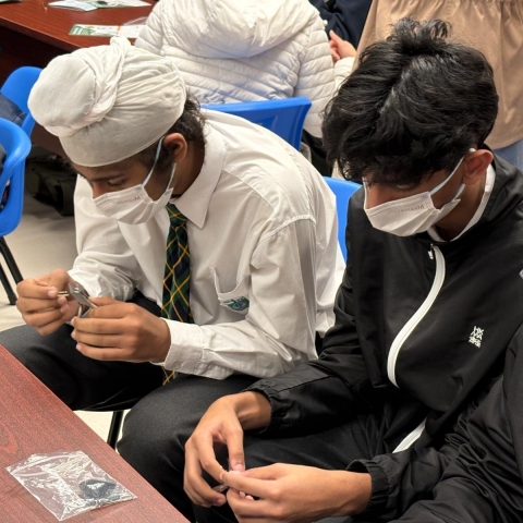 Career Visits for Non-Chinese Speaking Students (2)