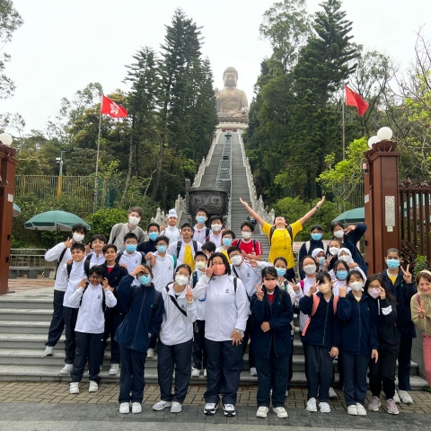 1b6785f4-1dc0-4b52-a33e-43ea32402fe2