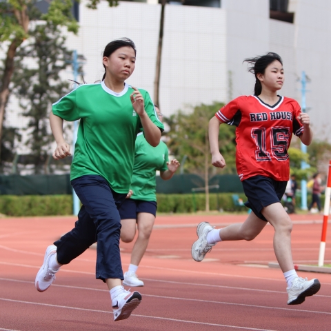 2425_SPORTDAY_CARD2-11