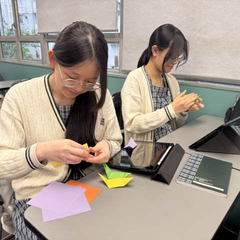 Building Soma Cube durin Maths Club