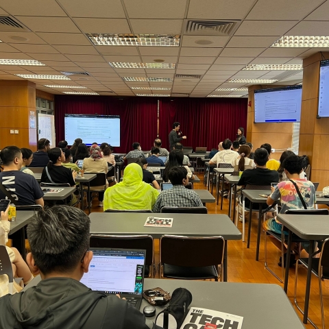 WhatsApp Image 2025-05-19 at 11.03.38