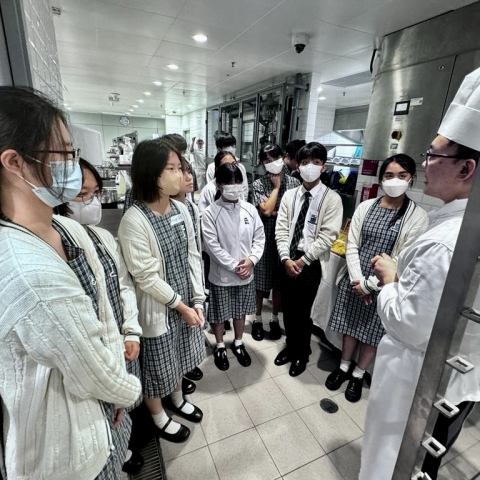 a7ee24dd-b3ba-460b-805a-5cce822ba233