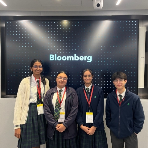 Exploring the Business World Student Visits to Industry Leaders (2)