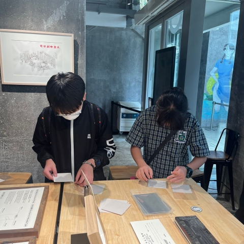 Printing Press Themed Guided Tour and Workshop01