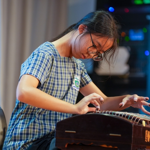 MUSIC (4)